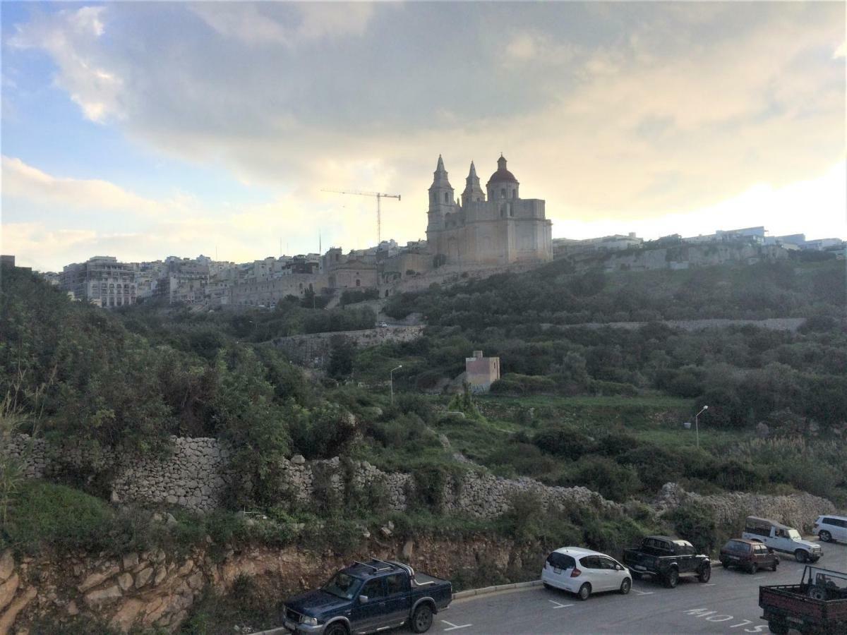 Higlander Apartments Mellieħa Eksteriør bilde